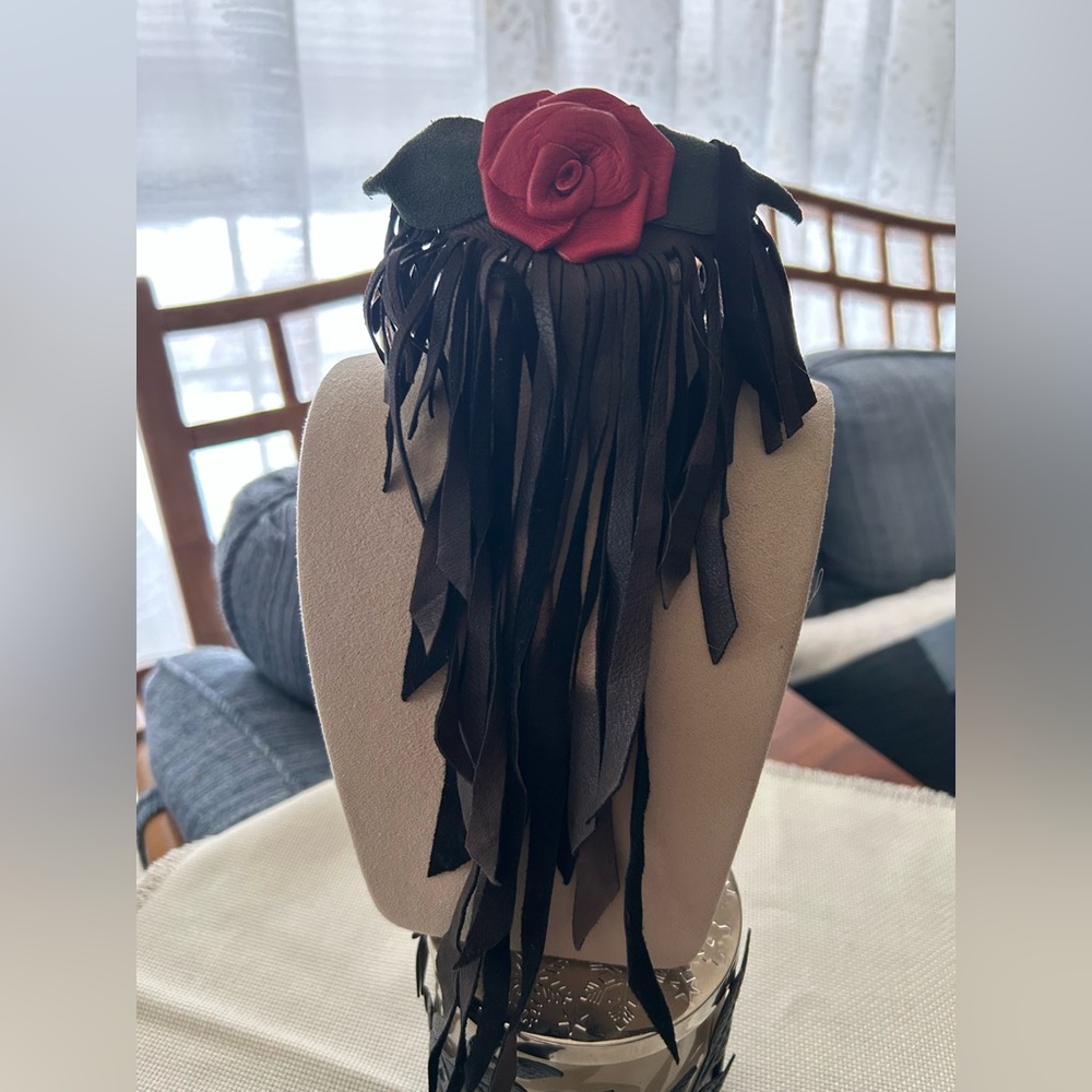 Elegant Red and Black Floral Hairclip